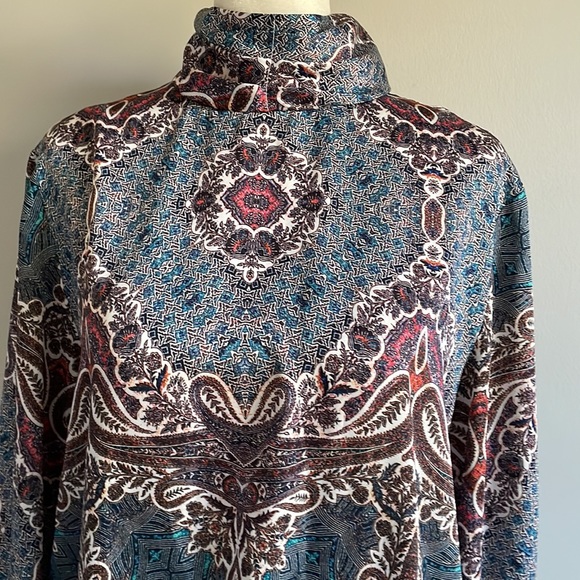 Amy Matto New York Rowan Shift Paisley High Neck Mini Dress - Picture 3 of 12